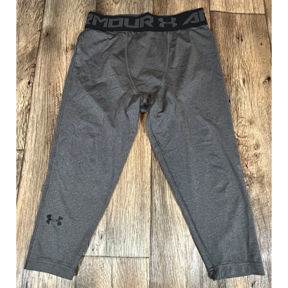 Under Armour Large Compression Leggings Knee Length Gray Gym Cross Training